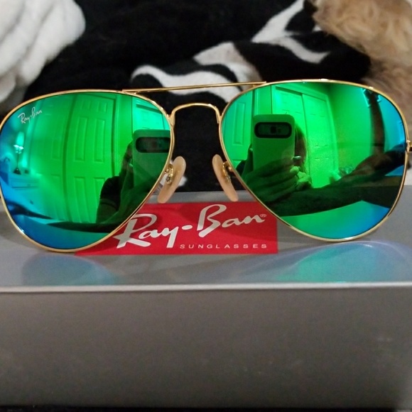 SOLD OUT. - Picture 3 of 6